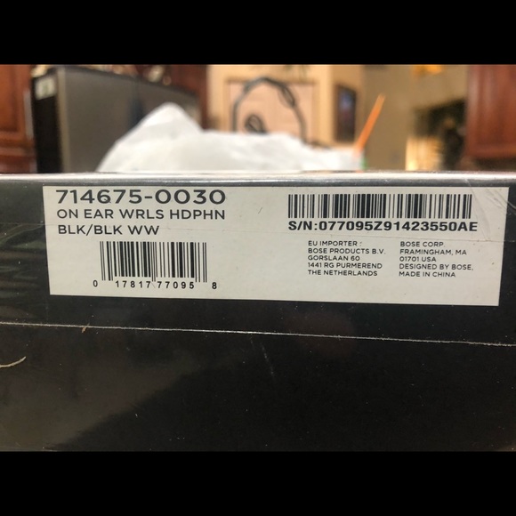 BOSE WIRELESS HEADPHONE - Picture 3 of 3